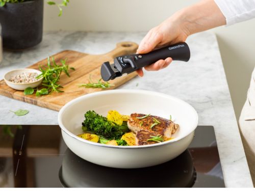 SEAMLESS COOKING, EFFORTLESS SERVING