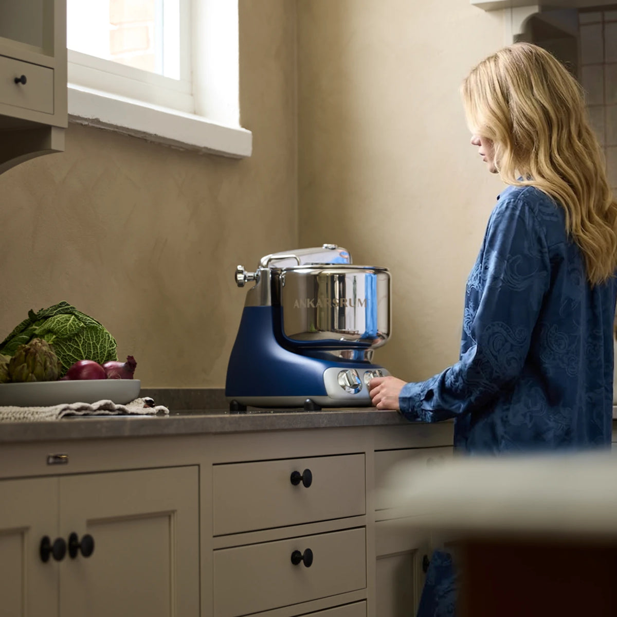 Ankarsrum Assistent Original Stand Mixer – Royal Blue