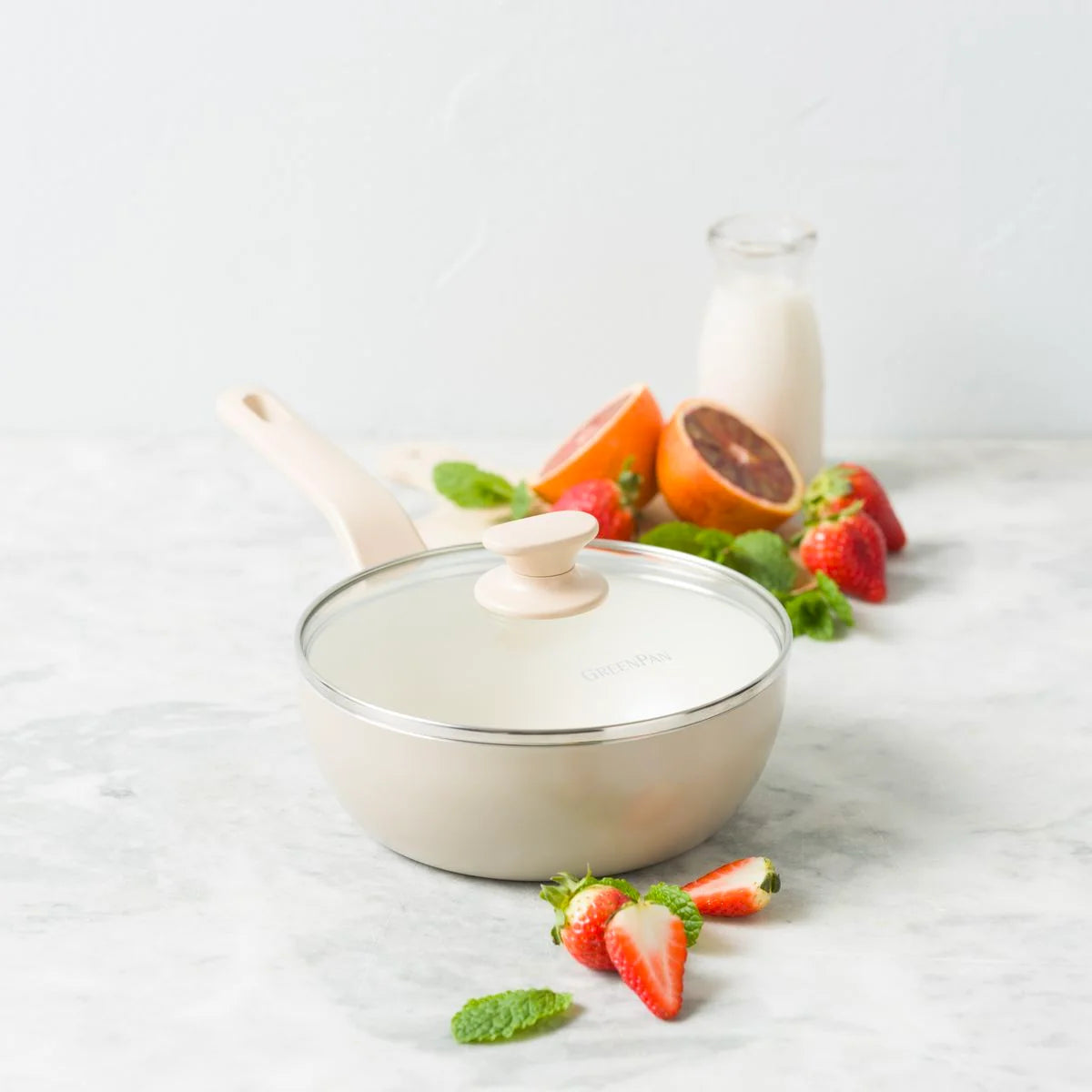 GreenPan Essence Chef Pan (w/ Lid) - 20cm