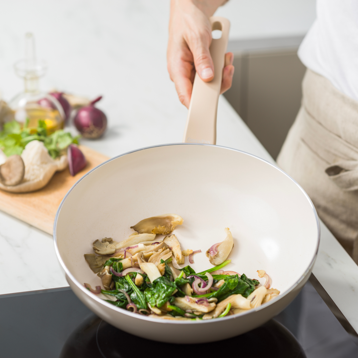GreenPan Essence Open Wok - 28cm
