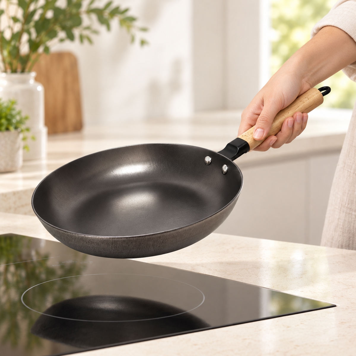 La Gourmet Nitrigan Cast Iron Frypan
